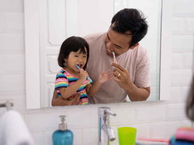 親から子へ受け継がれる「歯のトラブル」とは？